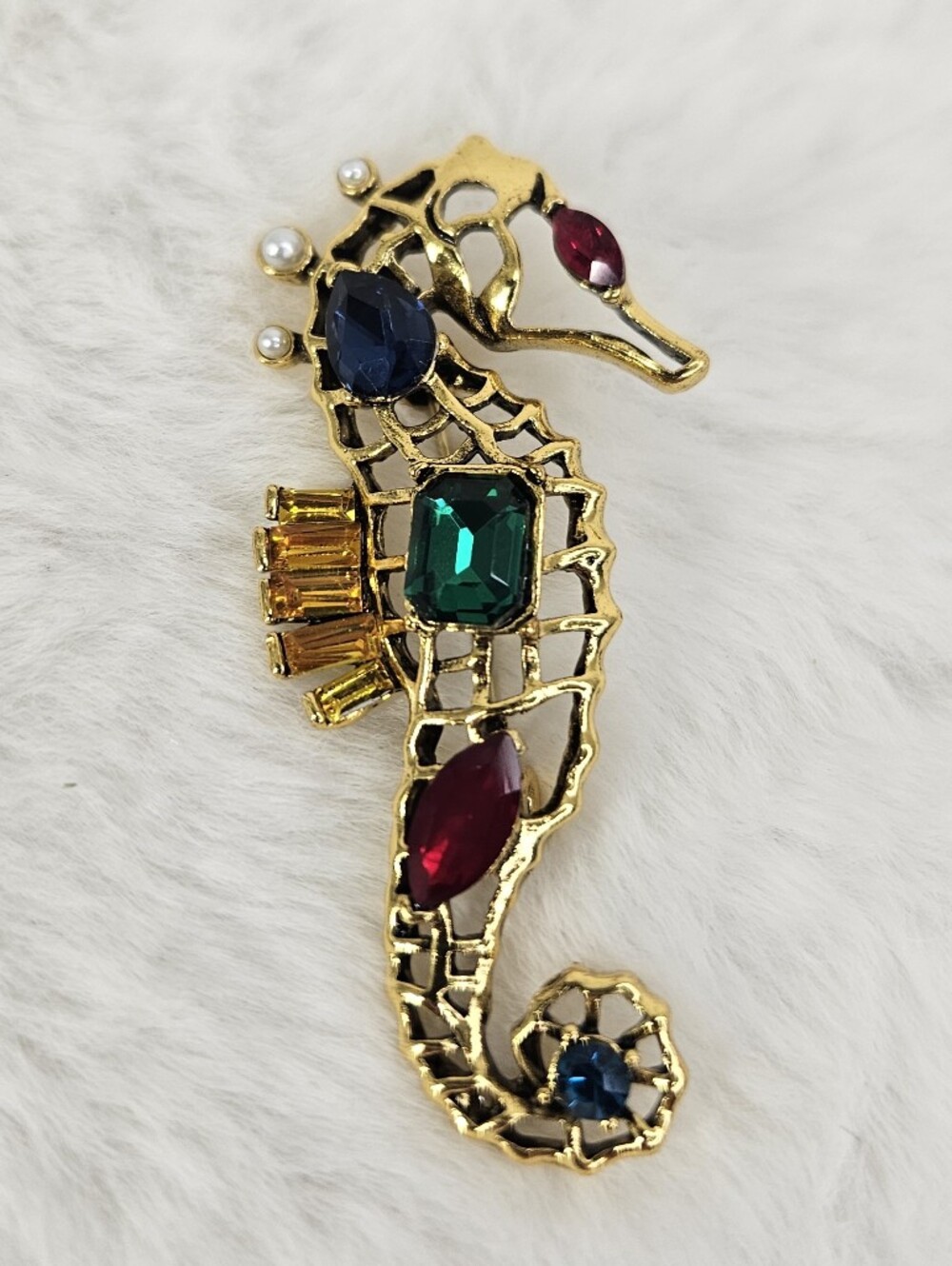 Gold Seahorse Brooch with Multicolor Gemstones NWOT